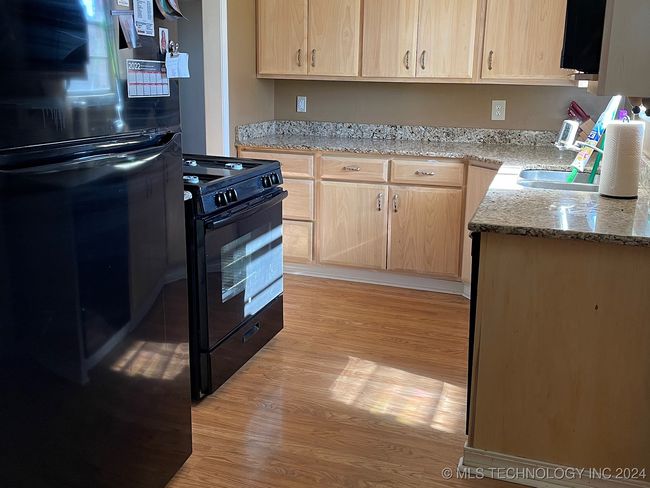 1011 10 Th St, House other with 2 bedrooms, 1 bathrooms and null parking in Cushing OK | Image 14