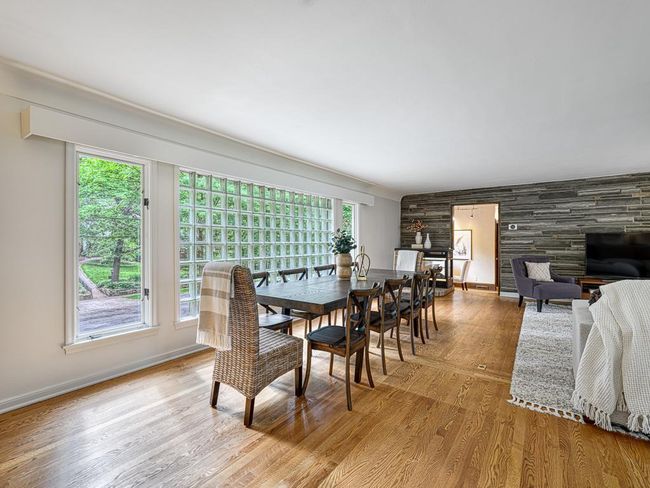 10 - Living Room.jpg | Image 10
