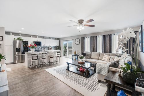 4157 Omaha Avenue, Waterloo, IA, 50702 | Card Image