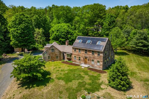 174 Huntingtown Rd, Newtown, CT, 06470-2611 | Card Image