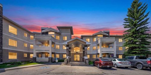 209-26 Country Hills View Nw, Calgary, AB, T3K5A4 | Card Image