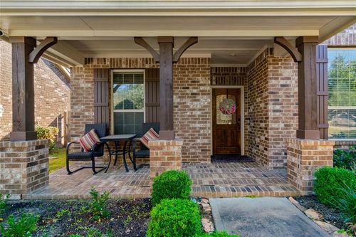 8445 Horsepen Bend Drive, Conroe, TX, 77385 | Card Image