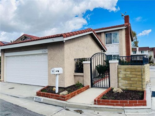 11366 Orrs Ct, Cypress, CA, 90630 | Card Image