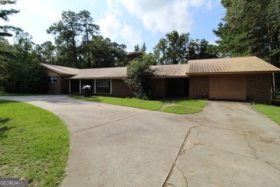 223 N Edgewood Drive, House other with 6 bedrooms, 4 bathrooms and null parking in Statesboro GA | Image 1