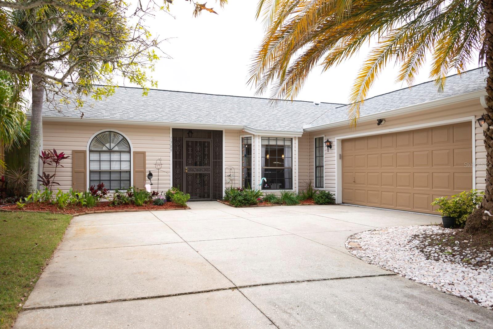 Ventnor Ave, Tarpon Springs, FL 34689