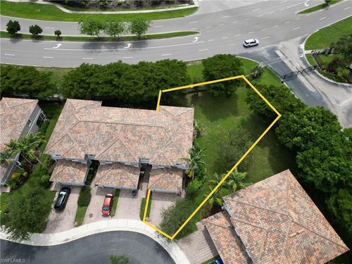 9999 Chiana Cir, FORT MYERS, FL, 33905-5404 | Card Image