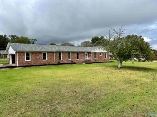 903 Ron Ave, Boaz, AL, 35956-5333 | Card Image