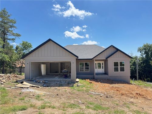 2 Silverspur Ln, Holiday Island, AR, 72631-4532 | Card Image