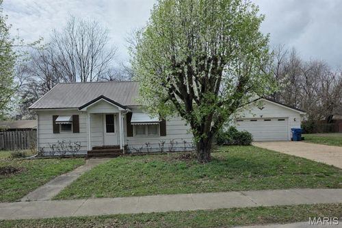 203 N Oak St, Clarkton, MO, 63837-9149 | Card Image