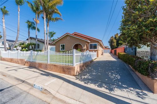 2103 Belmont Ln, Redondo Beach, CA, 90278-4909 | Card Image