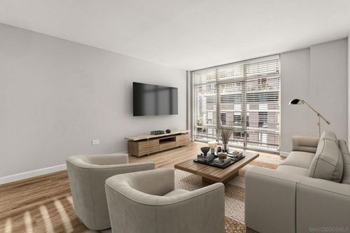 805-425 W Beech St, San Diego, CA, 92101-2963 | Card Image