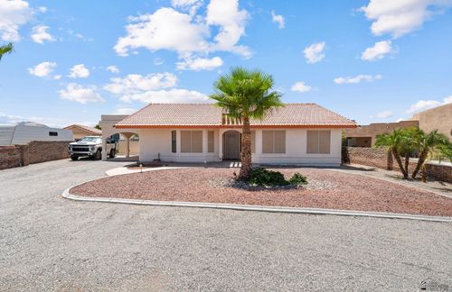 13381 E 40th Dr, Yuma, AZ, 85367-6134 | Card Image
