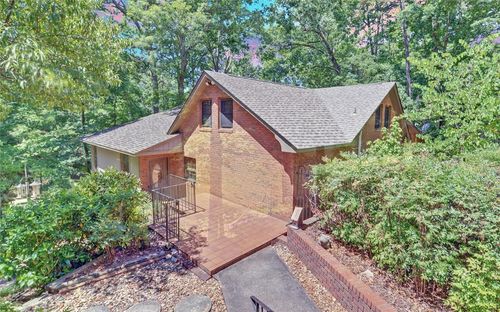 99 Crane Creek Dr, Hartwell, GA, 30643-2732 | Card Image