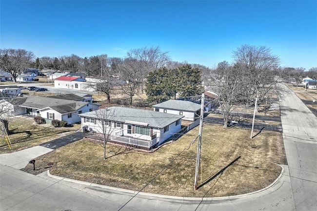 342 E Cox St, House other with 3 bedrooms, 2 bathrooms and null parking in Forsyth IL | Image 14