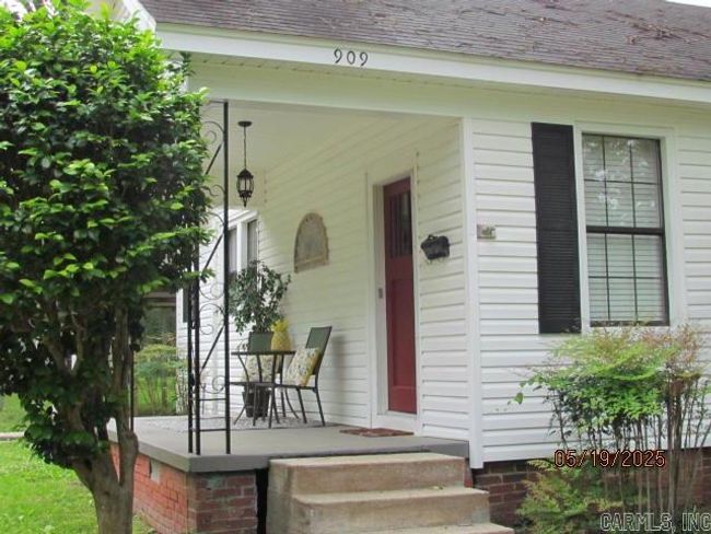 909 Pine St, House other with 2 bedrooms, 1 bathrooms and null parking in Crossett AR | Image 7