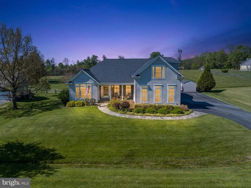 35987 Birch Hollow Ln, HILLSBORO, VA, 20132-2767 | Card Image