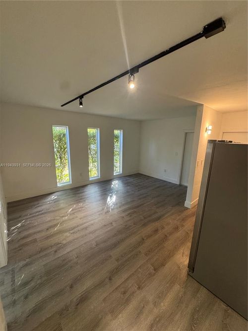 apt-12-7901 Sw 64th Ave, South Miami, FL, 33143-4653 | Card Image