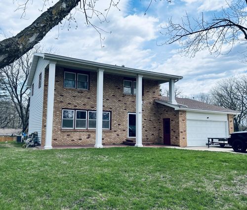 417 Meredith Rd, Albert Lea, MN, 56007-1435 | Card Image