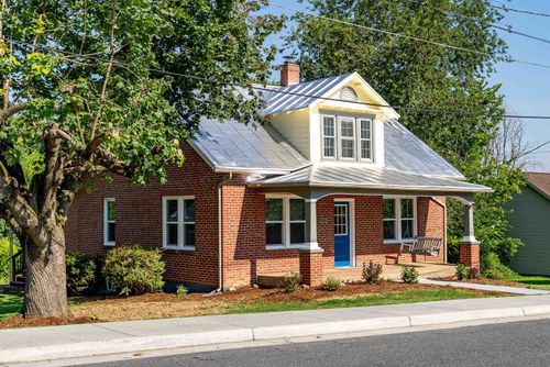 116 Linville Ave, Broadway, VA, 22815-9700 | Card Image