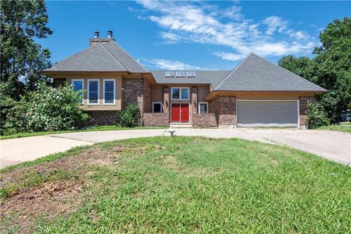 20 Century Pkwy, Neodesha, KS, 66757-1240 | Card Image