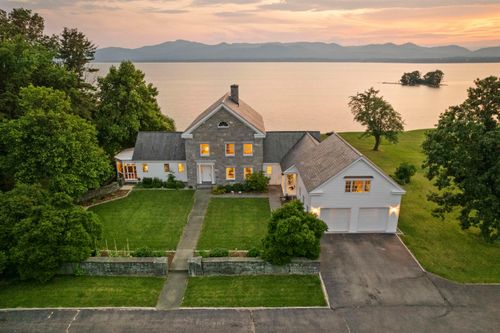 358 Lake Rd, Panton, VT, 05491-9287 | Card Image