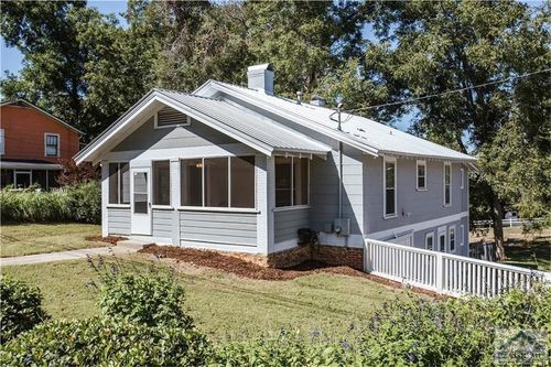 332 Carr St, Athens, GA, 30605-1755 | Card Image