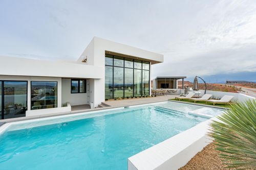 92 E Colima Rd, Washington, UT, 84780-4007 | Card Image