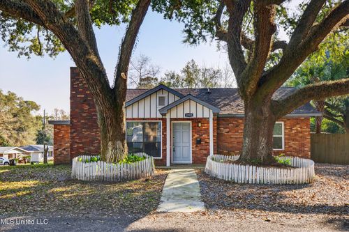 1003 Cecille St, Gulfport, MS, 39501-5350 | Card Image