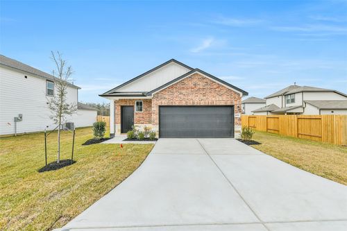 10938 Independence Rd, Cleveland, TX, 77328-1800 | Card Image