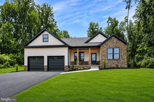16 Flat Trl, Fairfield, PA, 17320 | Card Image