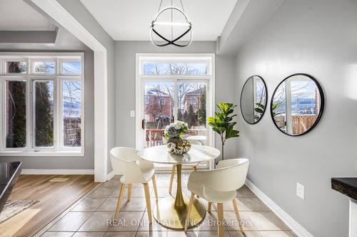 49 Ruby Cres, Richmond Hill, ON, L4S2E9 | Card Image
