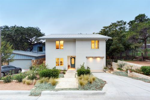 1700 S 6th St, Austin, TX, 78704-3400 | Card Image