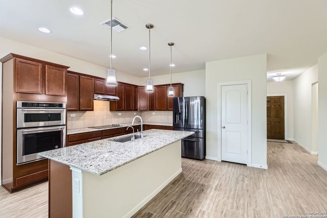 2832 Klein Way, House other with 3 bedrooms, 2 bathrooms and null parking in New Braunfels TX | Image 13