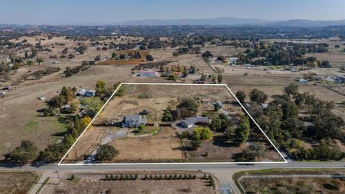 6495 Pettinger Rd, Valley Springs, CA, 95252-8928 | Card Image