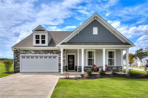 MM Easton At Mallory Pointe, Smithfield, VA, 23430 | Card Image