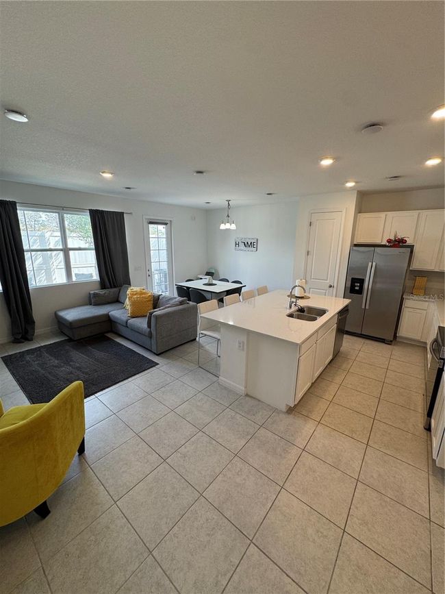 835 Longboat Dr, Townhouse with 3 bedrooms, 3 bathrooms and null parking in DAVENPORT FL | Image 5