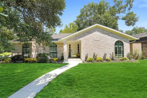 10726 Riverview Dr, Houston, TX, 77042-1391 | Card Image