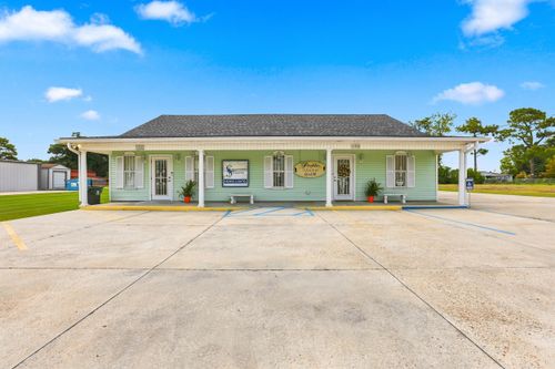 186 Enterprise Dr, Houma, LA, 70360-2443 | Card Image
