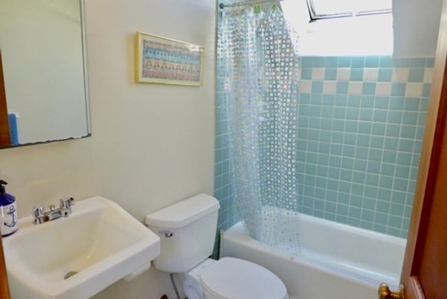 31 S Ridge Rd, House other with 3 bedrooms, 2 bathrooms and 2 parking in Chilmark MA | Image 19