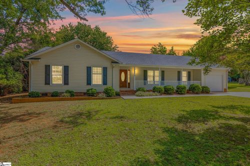 203 Weaver Ln, Simpsonville, SC, 29681-5127 | Card Image