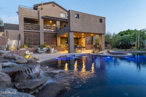 1136 E Forest Hills Dr, Phoenix, AZ, 85022-3787 | Card Image