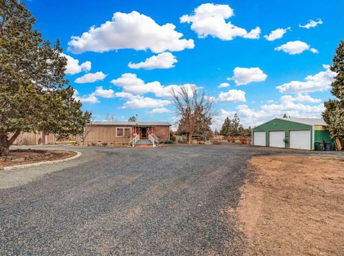 5404 Sw Badger Rd, Terrebonne, OR, 97760-8559 | Card Image