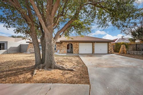 4705 Anetta Dr, Midland, TX, 79703-6804 | Card Image