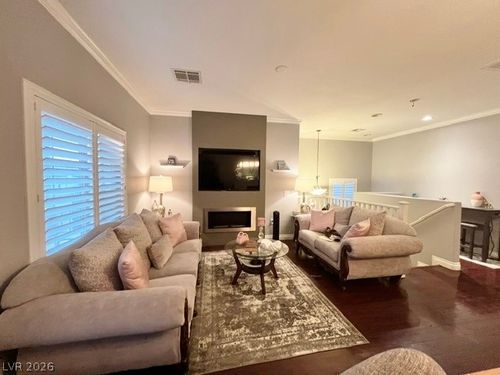 9753 Sandybuck Ct, Las Vegas, NV, 89149-3747 | Card Image