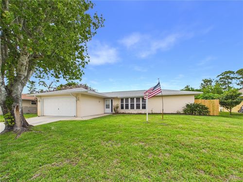 225 Midvale Ter, SEBASTIAN, FL, 32958-6207 | Card Image
