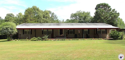 632 White Oak Rd, Maud, TX, 75567-9511 | Card Image