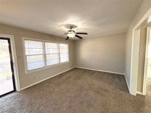 1328 S 12th St, Chickasha, OK, 73018-4211 | Card Image