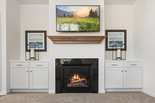 6724 Jorgensen Avenue S, Cottage Grove, MN, 55016 | Card Image