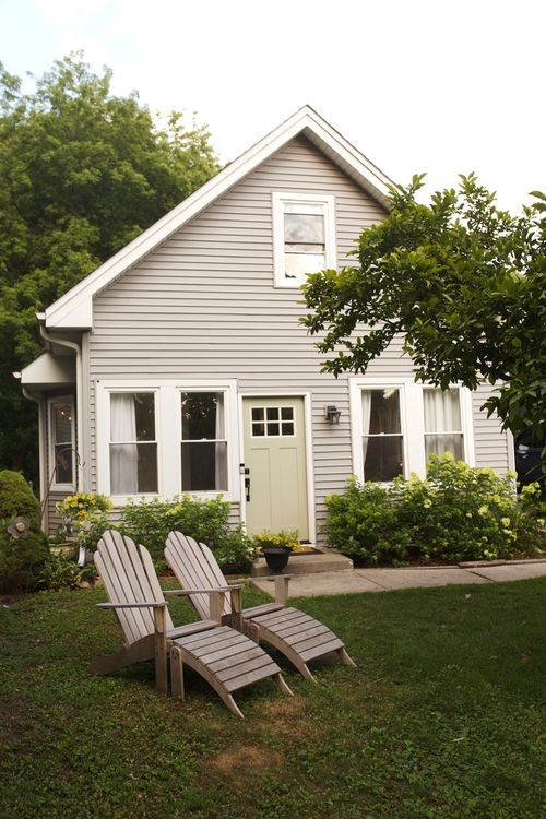 115 Edgewood Ave, Crystal Lake, IL, 60014-5227 | Card Image