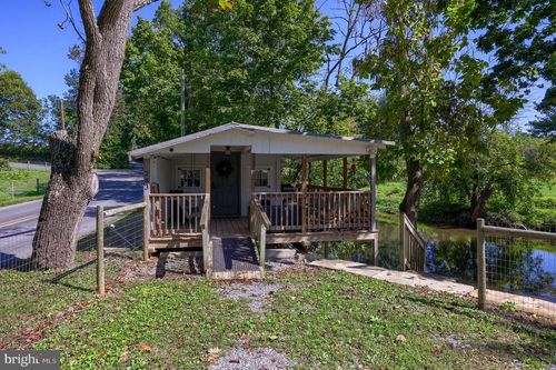 283 Skyview Ln, LITITZ, PA, 17543-9123 | Card Image